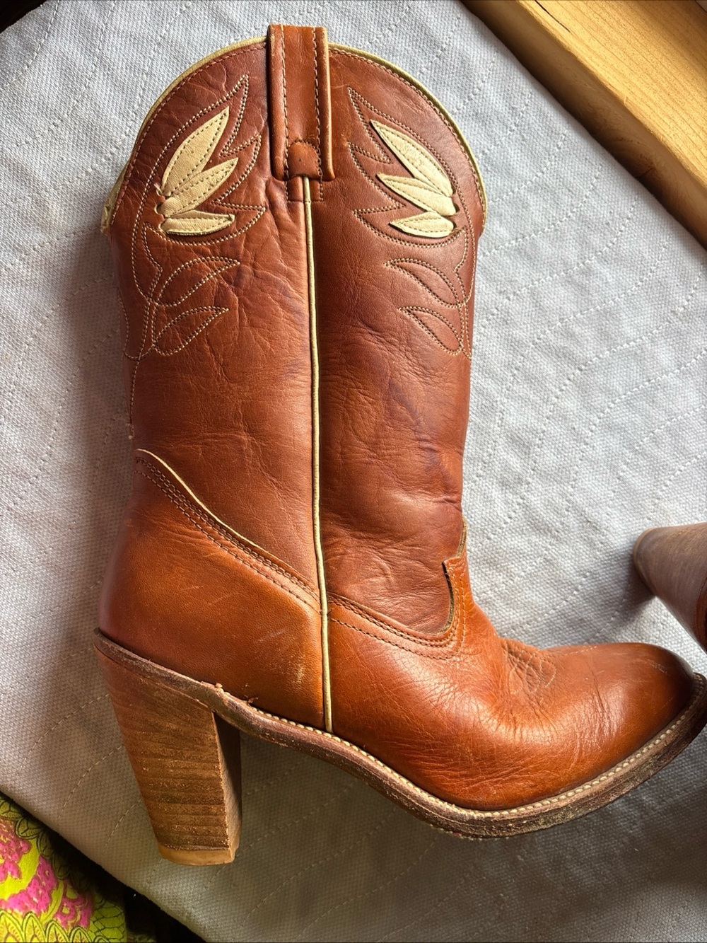 vintage Acme Women’s Cowboy boots womens Size 8N